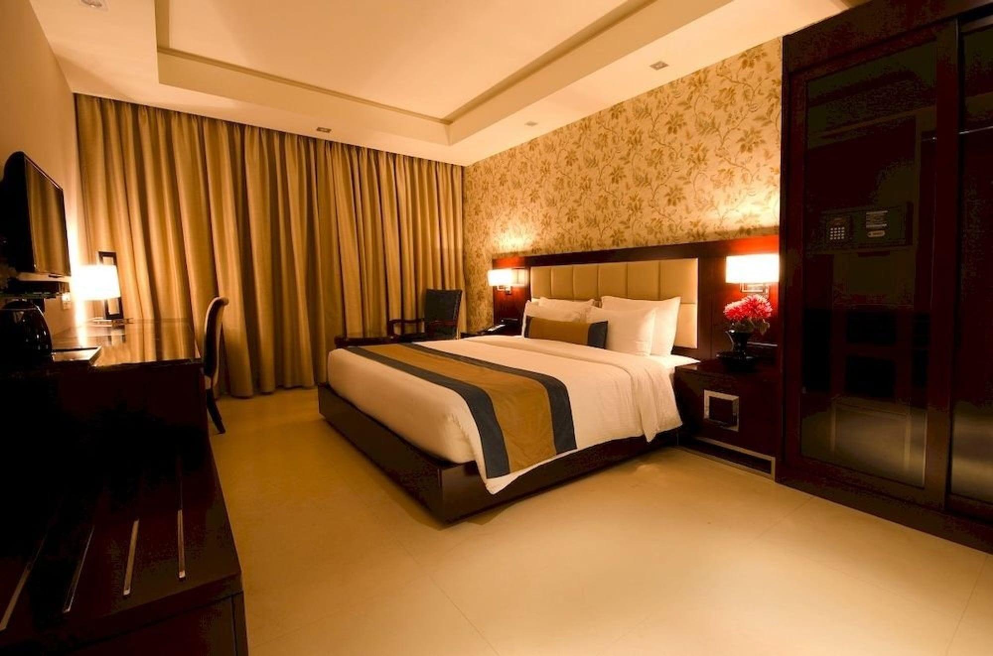Acacia Goa Hotel Sinquerim Bagian luar foto